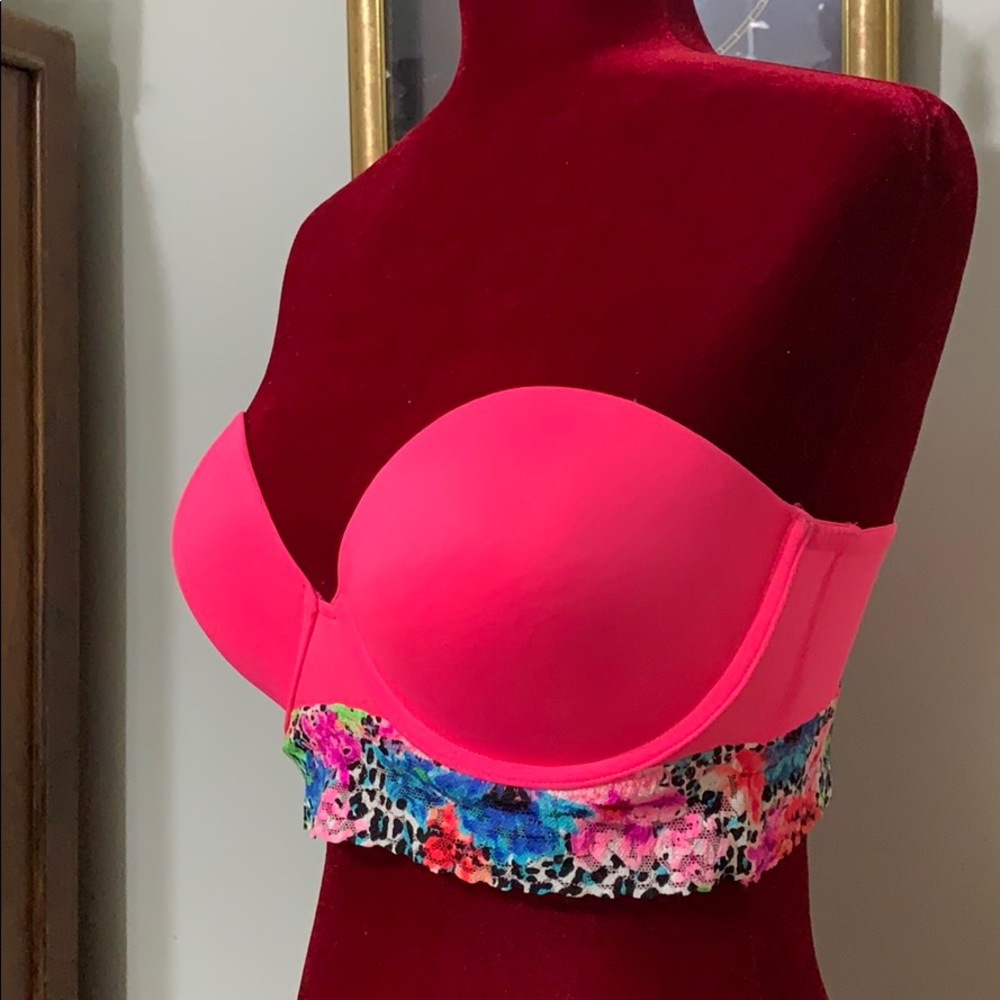 PINK Strapless Bralette